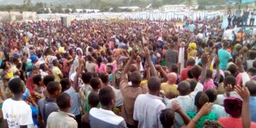 Sud-Kivu : Au nom de l’Union sacrée, Luc Mulimbalimba donne 40 jours aux habitants d’Uvira pour se faire soigner gratuitement dans sa Clinique