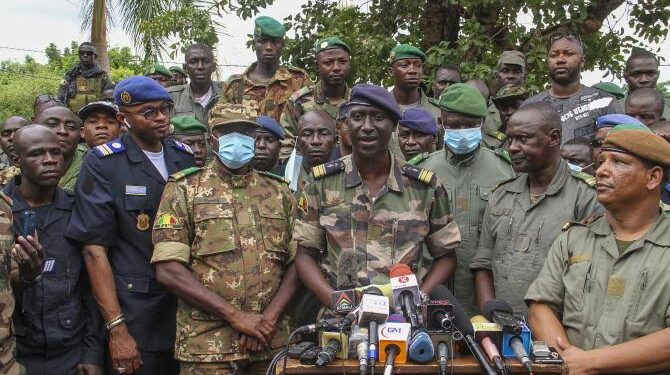 Mali : La junte malienne dit avoir placé « hors de leurs prérogatives » le président et le Premier ministre