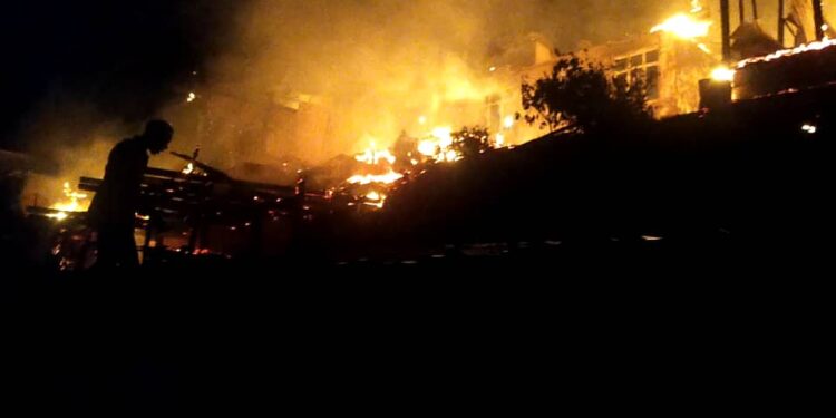 Nord-Kivu : Environ 400 maisons parties en fumée dans un incendie notifié à Walikale