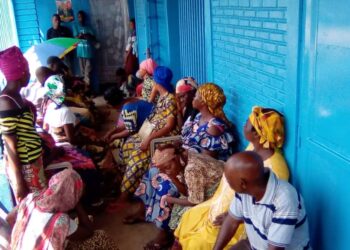 Uvira : Plus de 1.000 personnes déjà soignées gratuitement à la Clinique Naturopathique de Luc Mulimbalimba