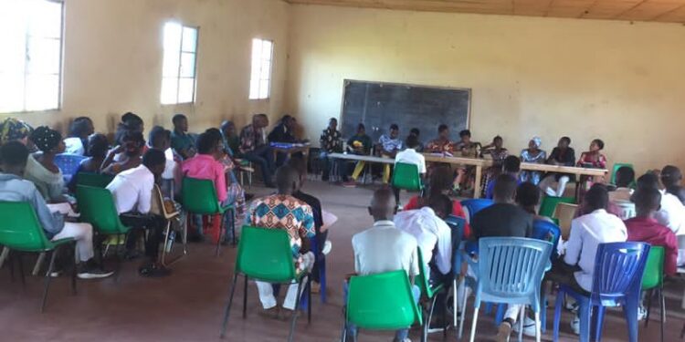 Uvira/Luvungi : Présentation des Rapports de stage par les Élèves du complexe scolaire MHCD de Luvungi