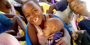 Uvira – Luvungi  : La promotion de la santé par l’honorable Luc Mulimbalimba Masururu