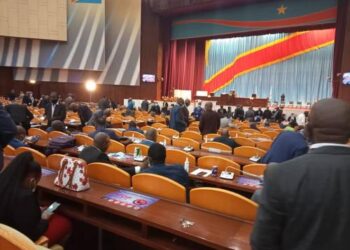 RDC : Les députés des groupes MS-G7 et AMK et alliés dénoncent l’activisme et prises de position partisanes de Mboso.