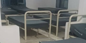 Uvira : des témoignages émouvants au Centre Médical MHCD de Kilibula, l’honorable Luc Mulimbalimba au service de la santé