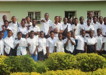 Complexe Scolaire MHCD de Luvungi : Avis d’inscription pour 2024-2025