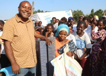 Uvira : Luc Mulimbalimba et son organisation MHCD au secours des déplacés internes de Kasenga