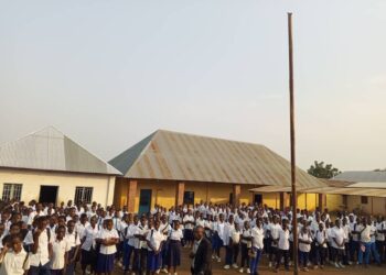 Uvira : La Rentrée Scolaire 2025 : Un Nouveau Chapitre au Complexe Scolaire MHCD de Luvungi