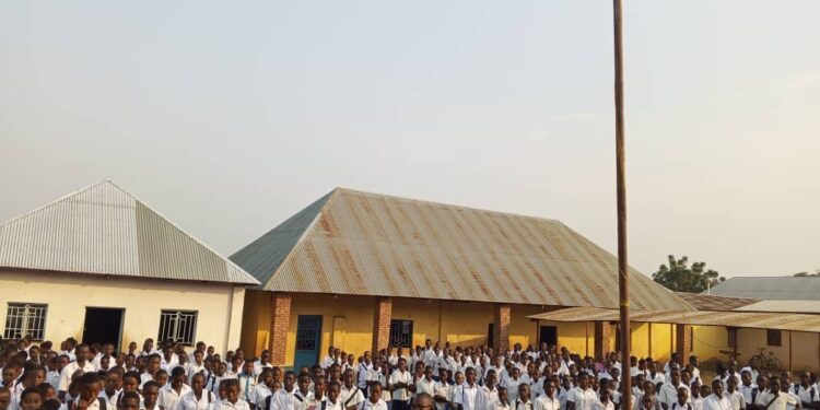 Uvira : La Rentrée Scolaire 2025 : Un Nouveau Chapitre au Complexe Scolaire MHCD de Luvungi
